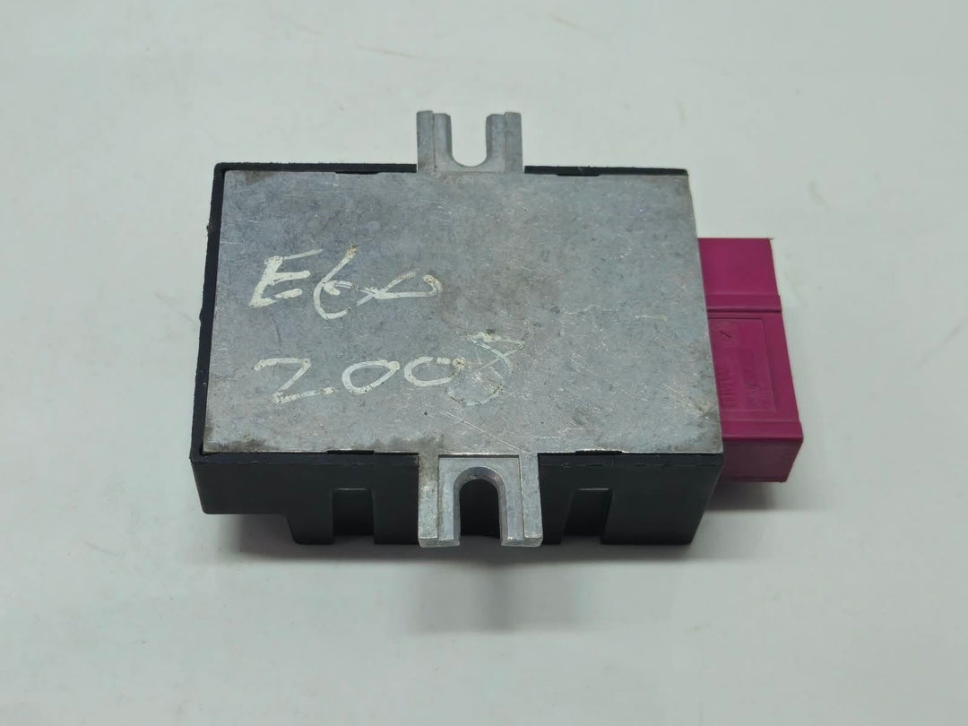 7218339-2009 BMW E60 E61 E84 E70 E89 E87 E90 E91 Fuel Pump Control Unit OEM
