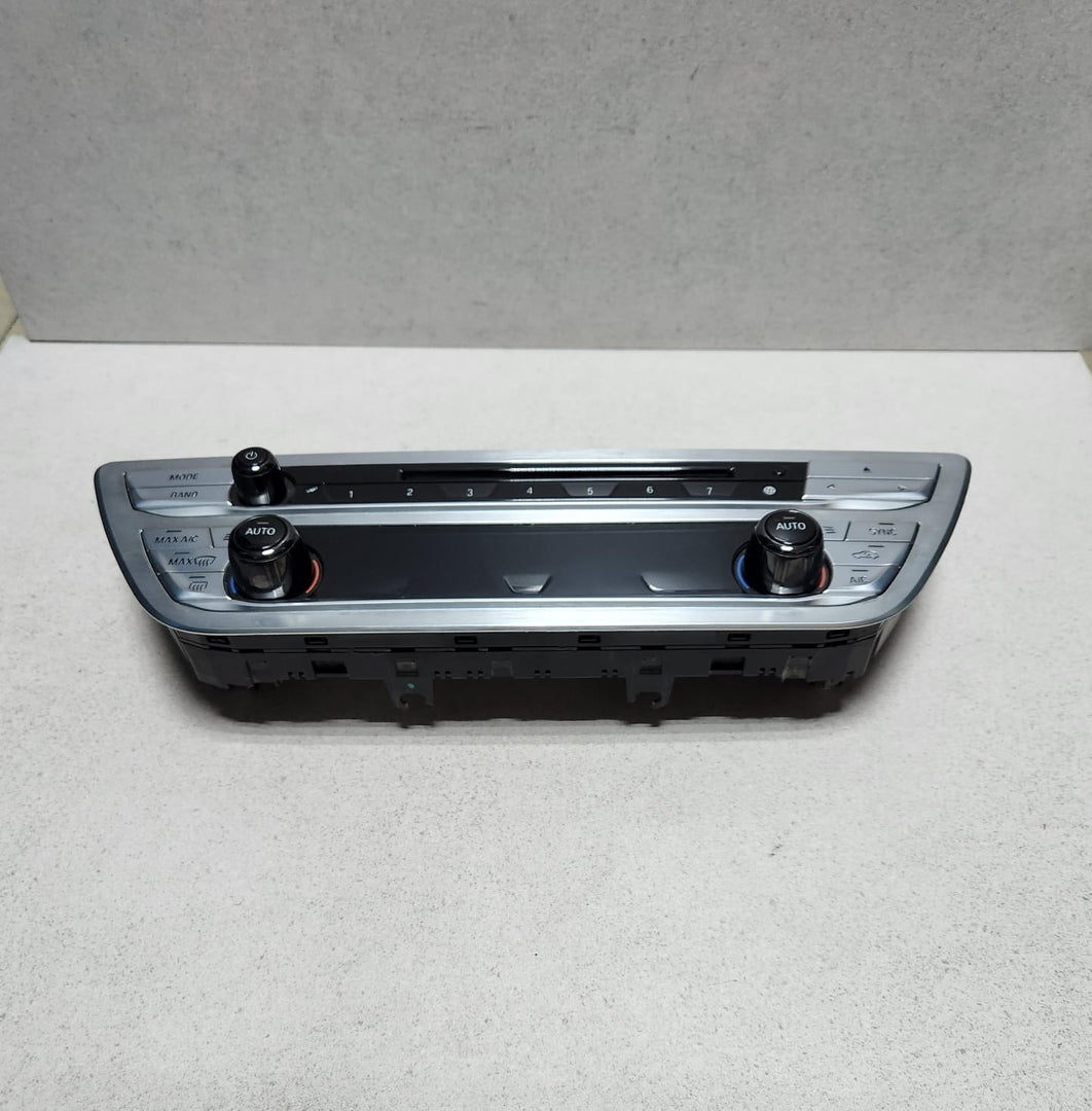 2016-2019 BMW 740i Climate Control Unit 6822777 G11 G12 740i 750xi