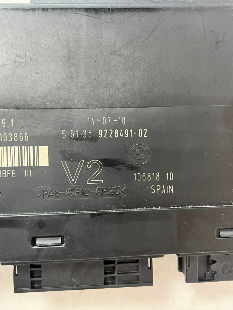 BMW 5, 3 Series F10 F11 E90 E91 E92 E93 Body Control Module BCM 9228491 OEM