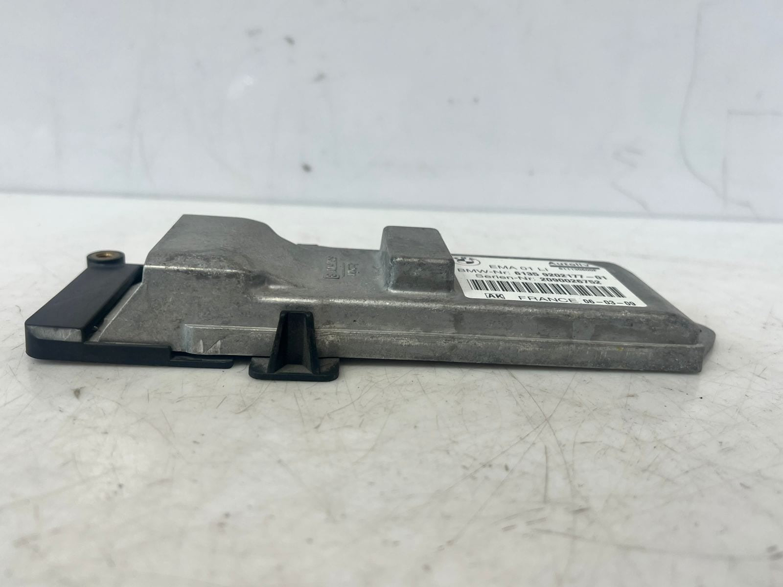 2009-2015 BMW 750i 7 Series F01 F02 F03 F04 Seat Belt Control Module 9202177 OEM