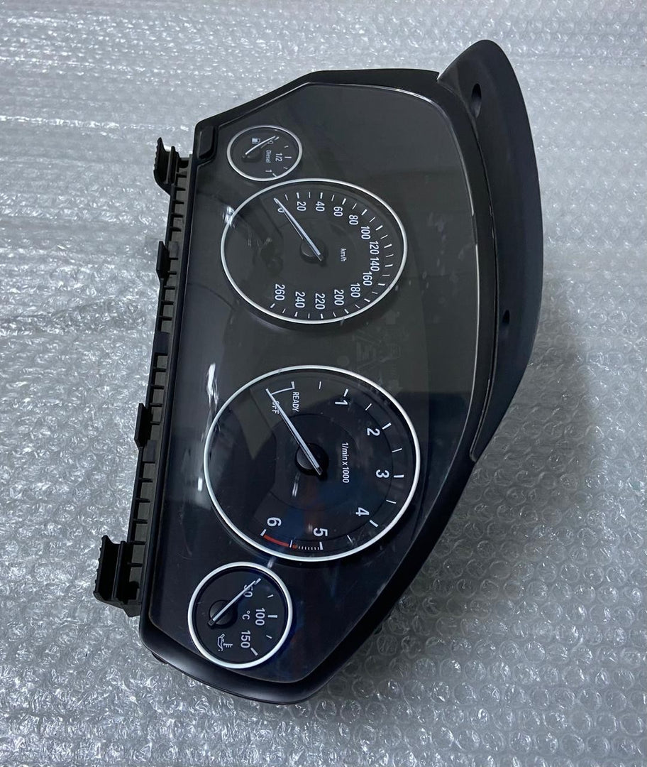 OEM BMW F30 F31 F32 F33 F34 F36 Diesel Instrument Speedometer Cluster 9311393