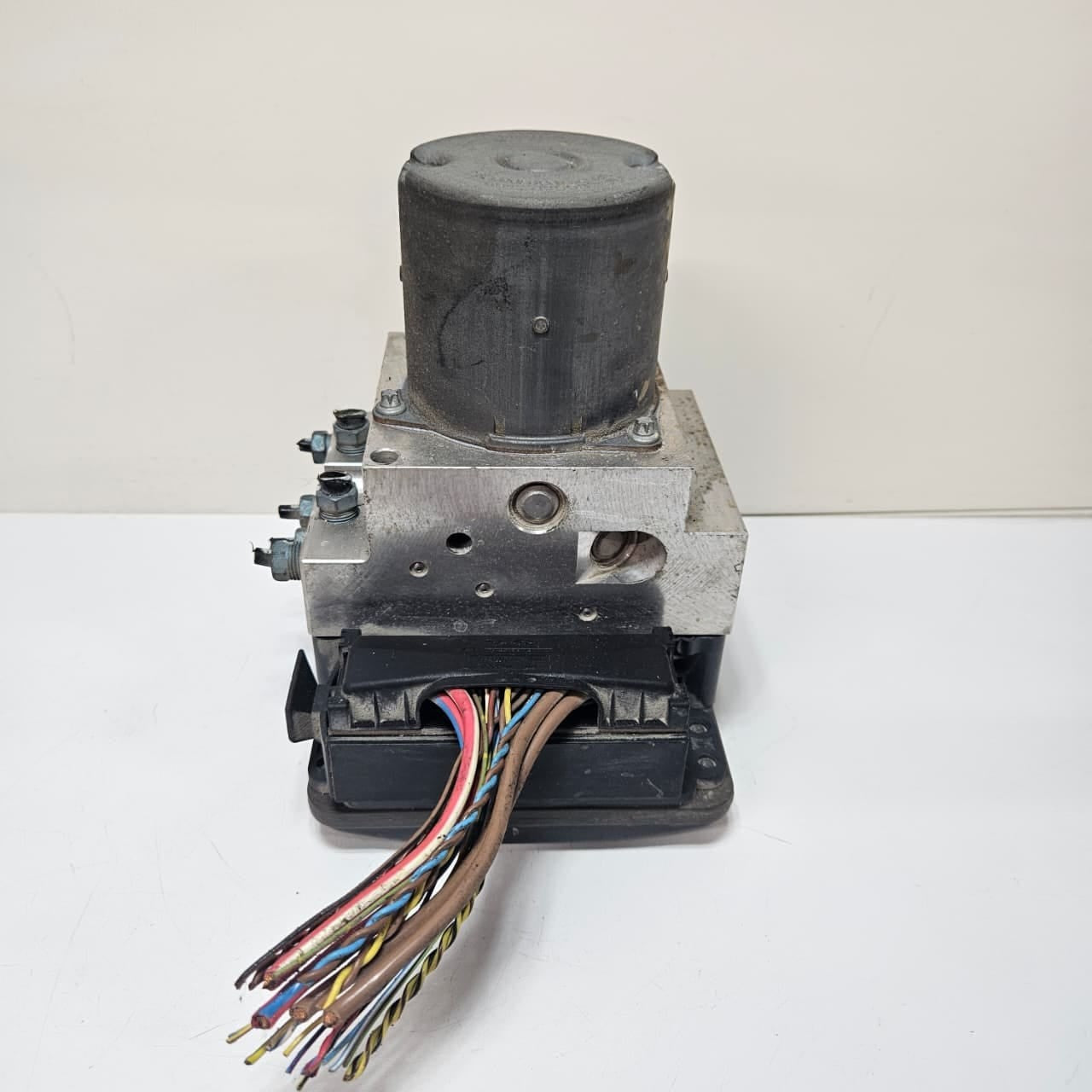2007-2013 BMW X5 X6 E70 E71 ABS DSc Pump Control Unit 6795778