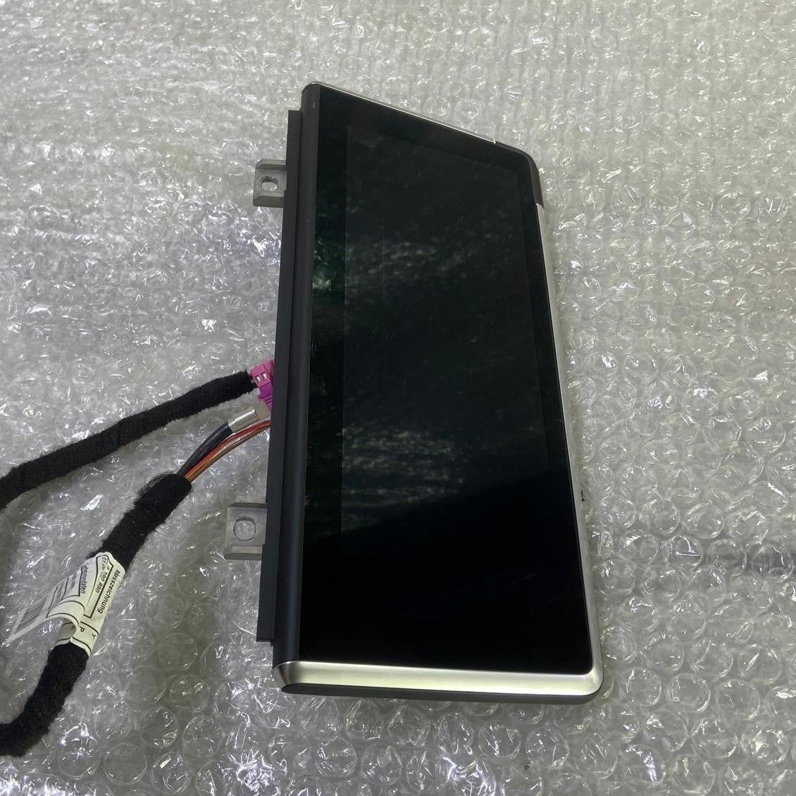 OEM BMW X1 F48 Central Information Display Screen 8.8" CID 9387451