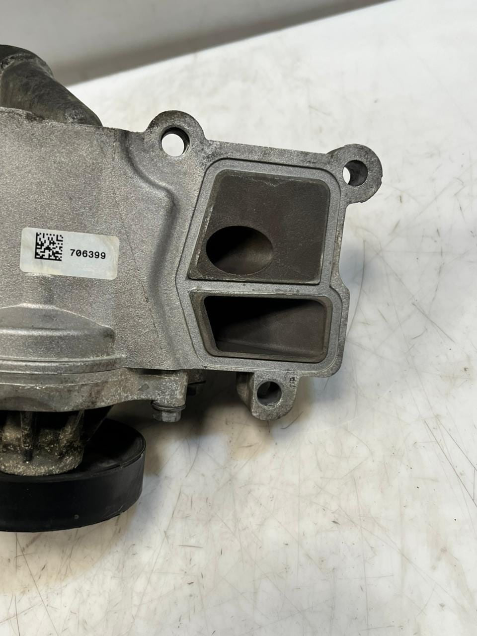 2011-2016 BMW 528i F10 F11 MINI R56 LCI Cooper SD N47 N57 Water Pump 7823008