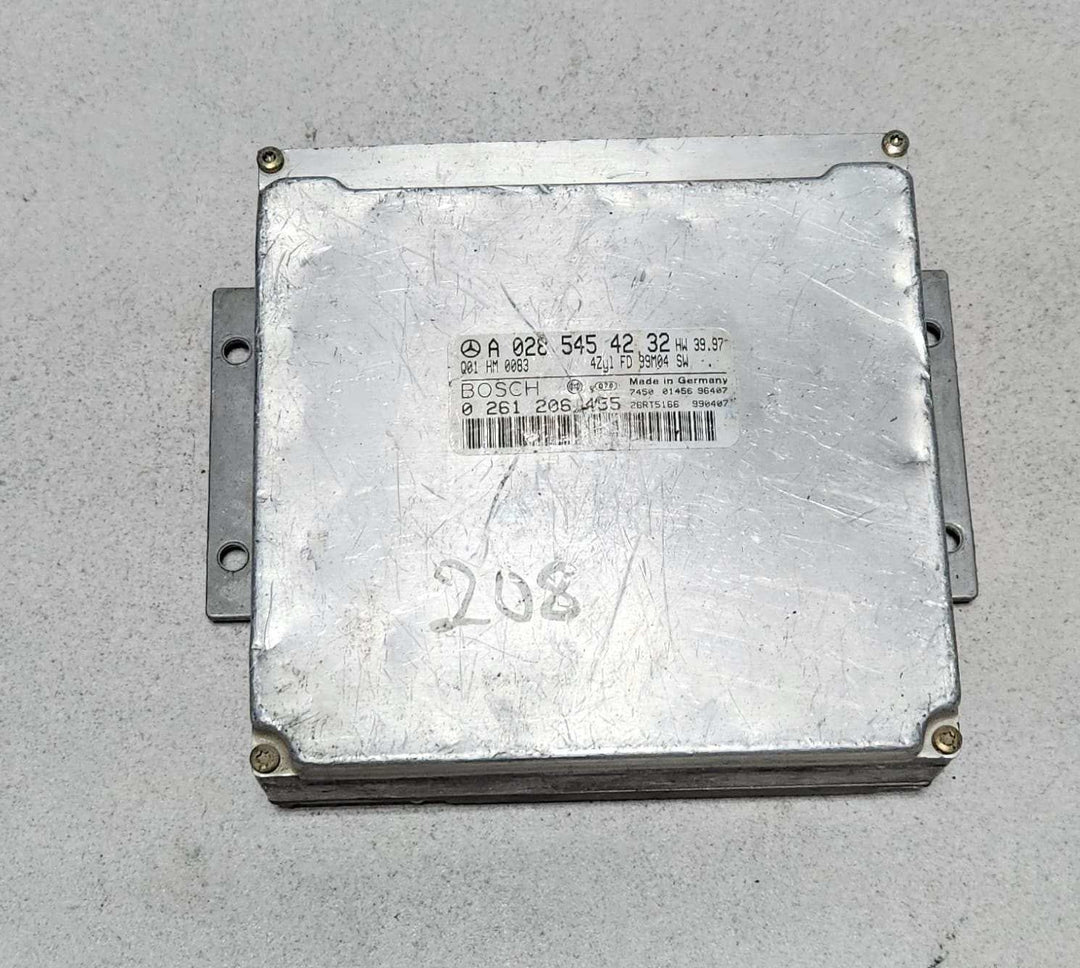 BMW Engine Control Unit A0285454232 W202 C180 C200  A 028 545 42 32
