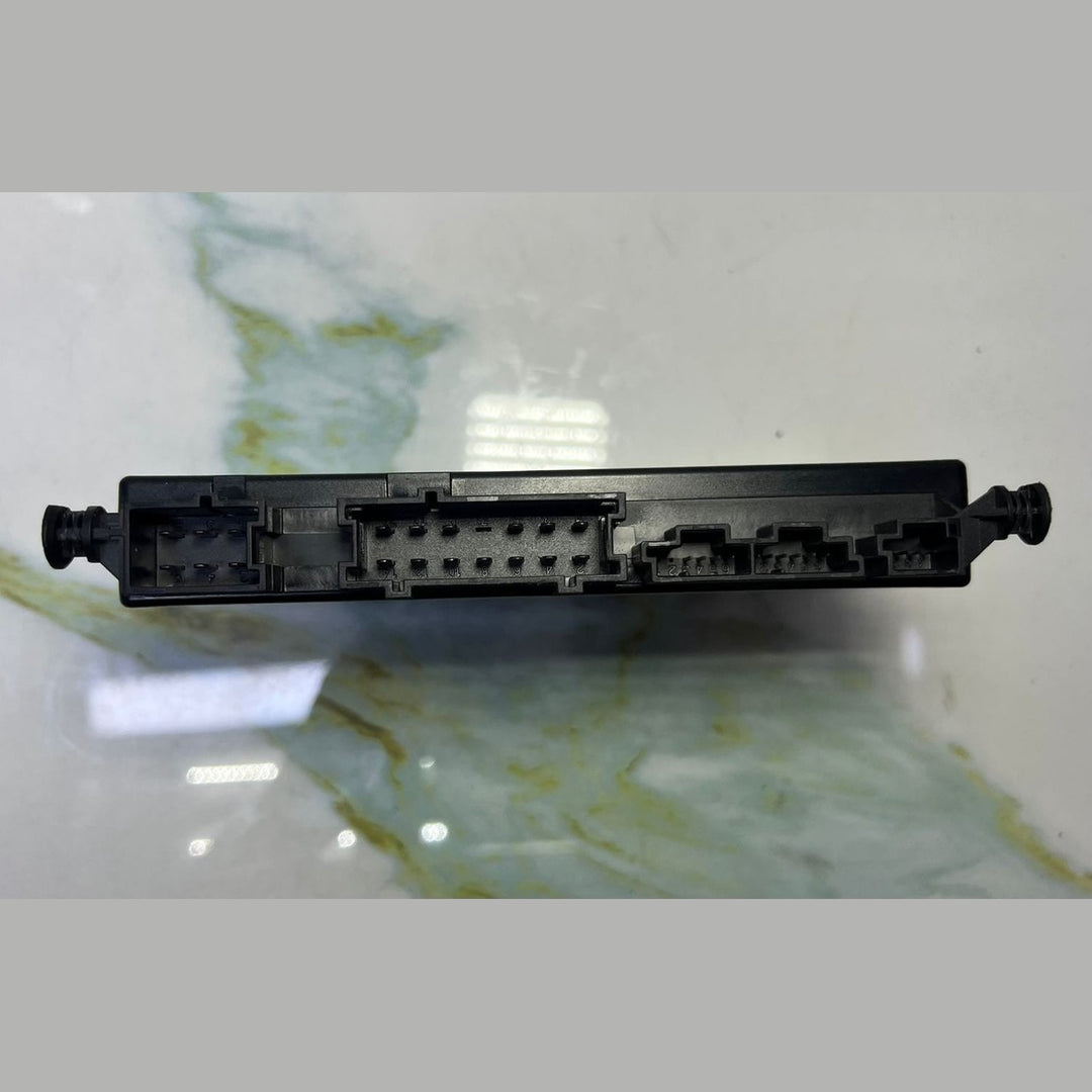 2010-11 Mercedes E350 Seat Control Module A2129005200 W212 E-Class and W218 CLS