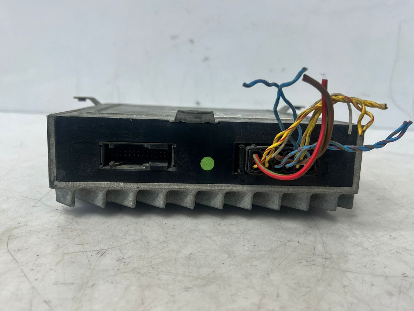 2001-2003 BMW 525i E39 5 528i 530I Series Audio Amplifier 8362444 OEM