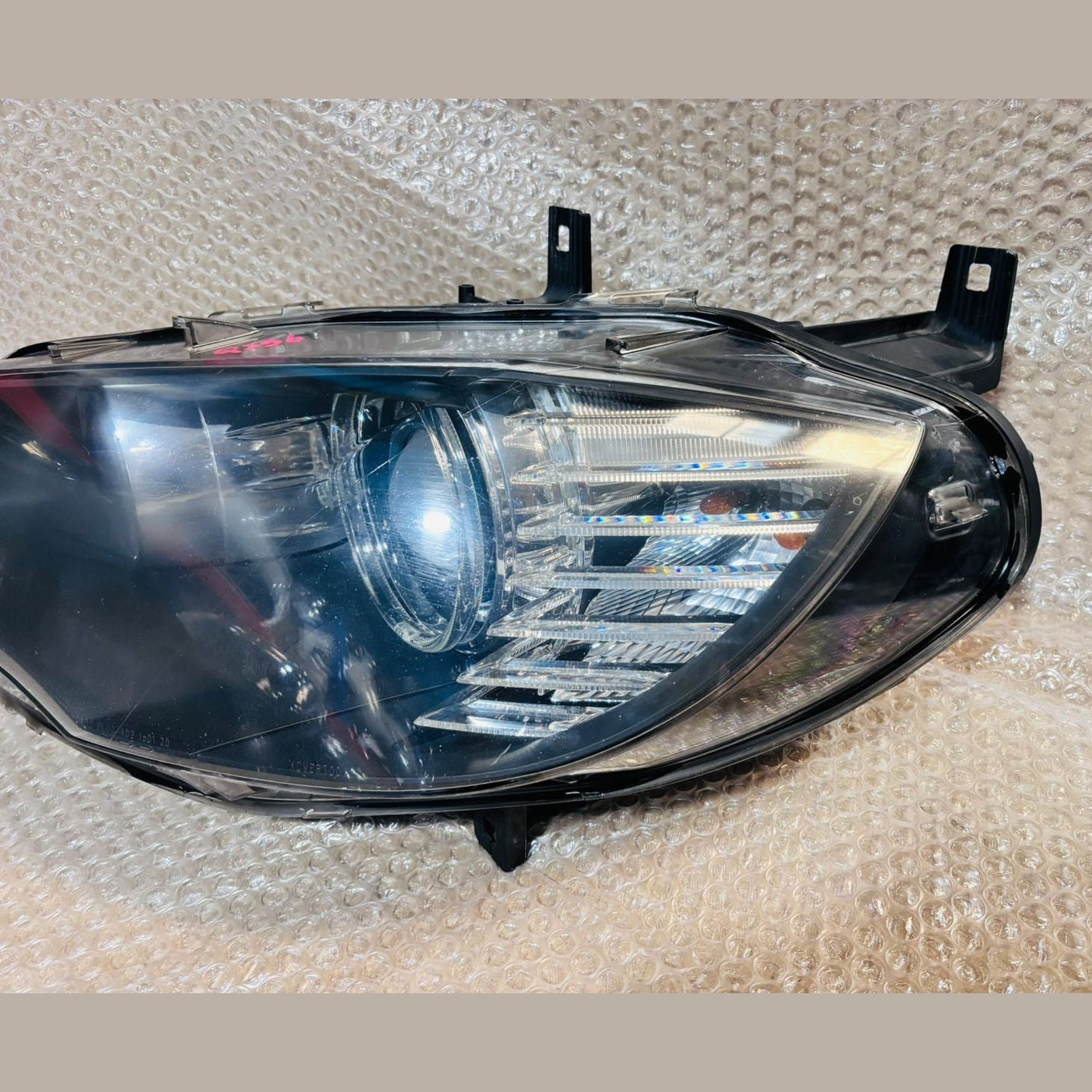 Bmw X6 E71 LHS Headlight Xenon 2010 to 2012 7271359 assymble used