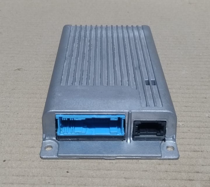 BMW  OEM 750I ULF HIGH BLUETOOTH COMMUNICATION CONTROL MODULE-9224674