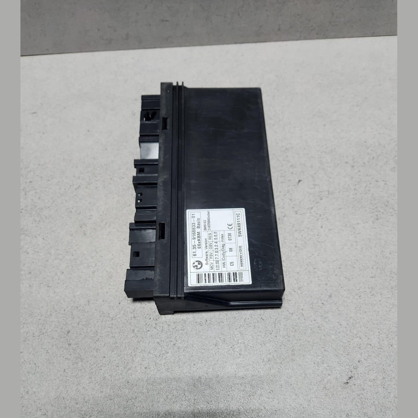 2008-2010 BMW 528i Body Control Module 9168833 5-Series and M6 E60 E63 E64