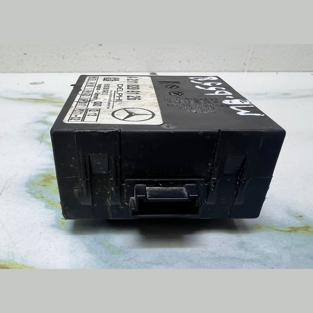 2001-2005 Mercedes C240 Alarm Control Unit A2118209126 W203 CLK and SL R230