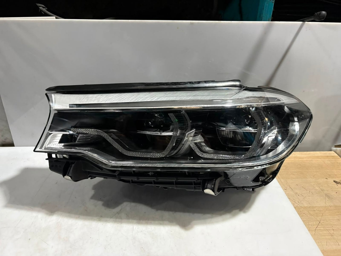 2018 BMW M5 F90 G30 Adaptive LED Headlight Left RIGHT 8499127 8499128 LHD