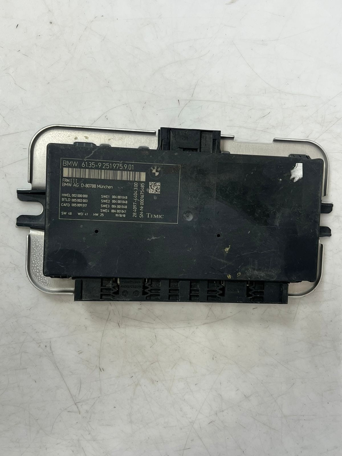 BMW 5 Series F10 F11 FRM3 Footwell Light Control Module 9251975 OEM
