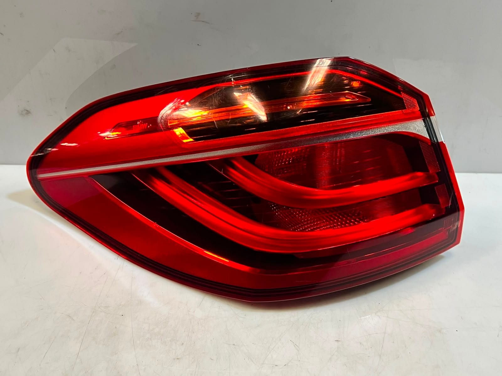 BMW 2' F46 Rear Light Right LEFT BACK LIGHT SET 7330474 7330473 EM