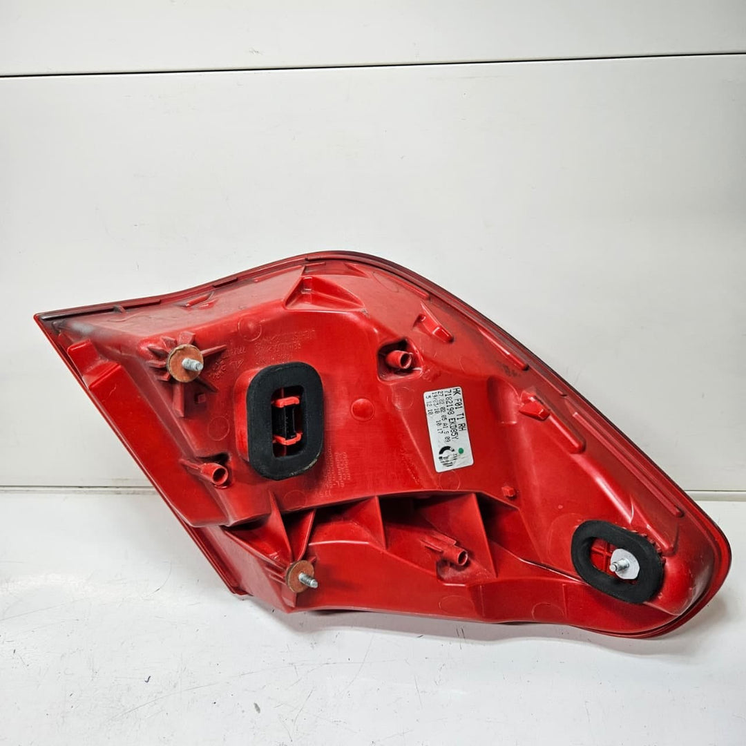 7182198-2008-2015 BMW 7 Series F01 F02 F03 F04 Taillight Right Side OEM