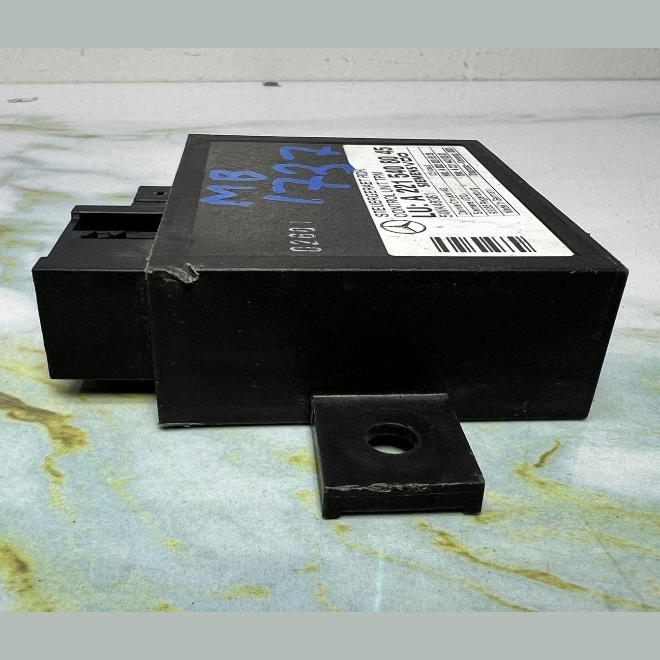 2007-2013 Mercedes S550 Tire Pressure Monitor Module A2215408045 W221 S-Class