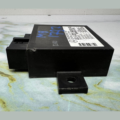 2007-2013 Mercedes S550 Tire Pressure Monitor Module A2215408045 W221 S-Class