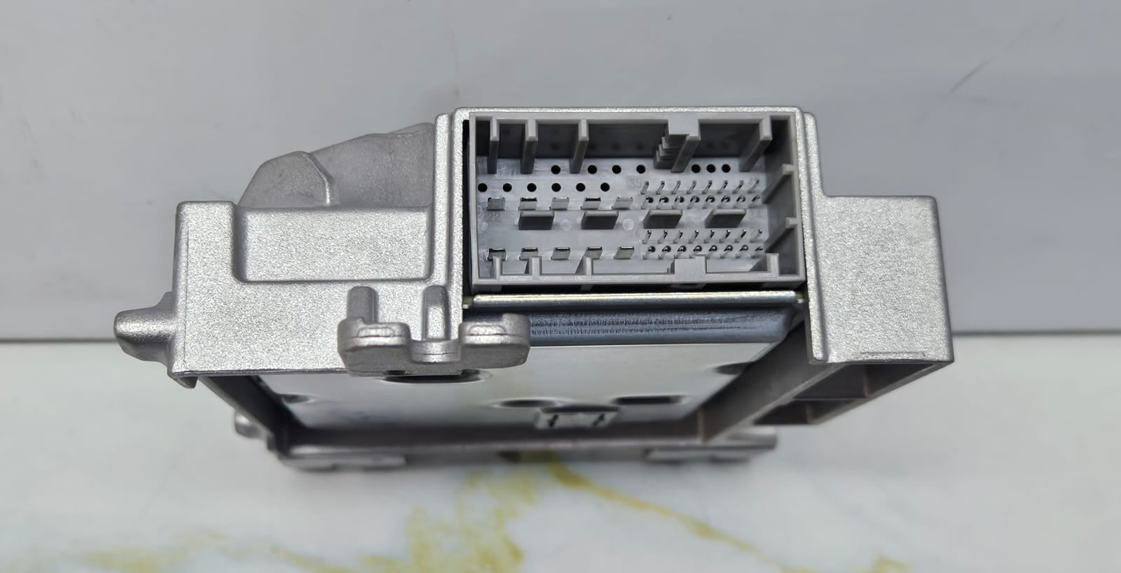 2017-2019 BMW G20 G21 G30 G31 G11 G05 X5 M4 Audio Amplifier Booster 5A5CA89 OEM