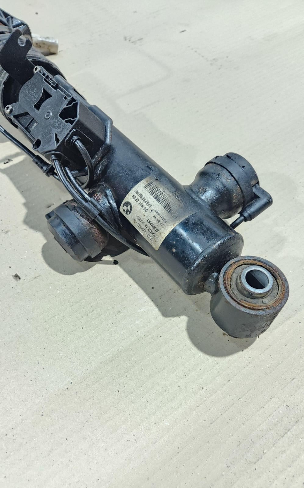 BMW 5 Gran Turismo Rear Left Shock Absorber 6796943 5 Series 535GT