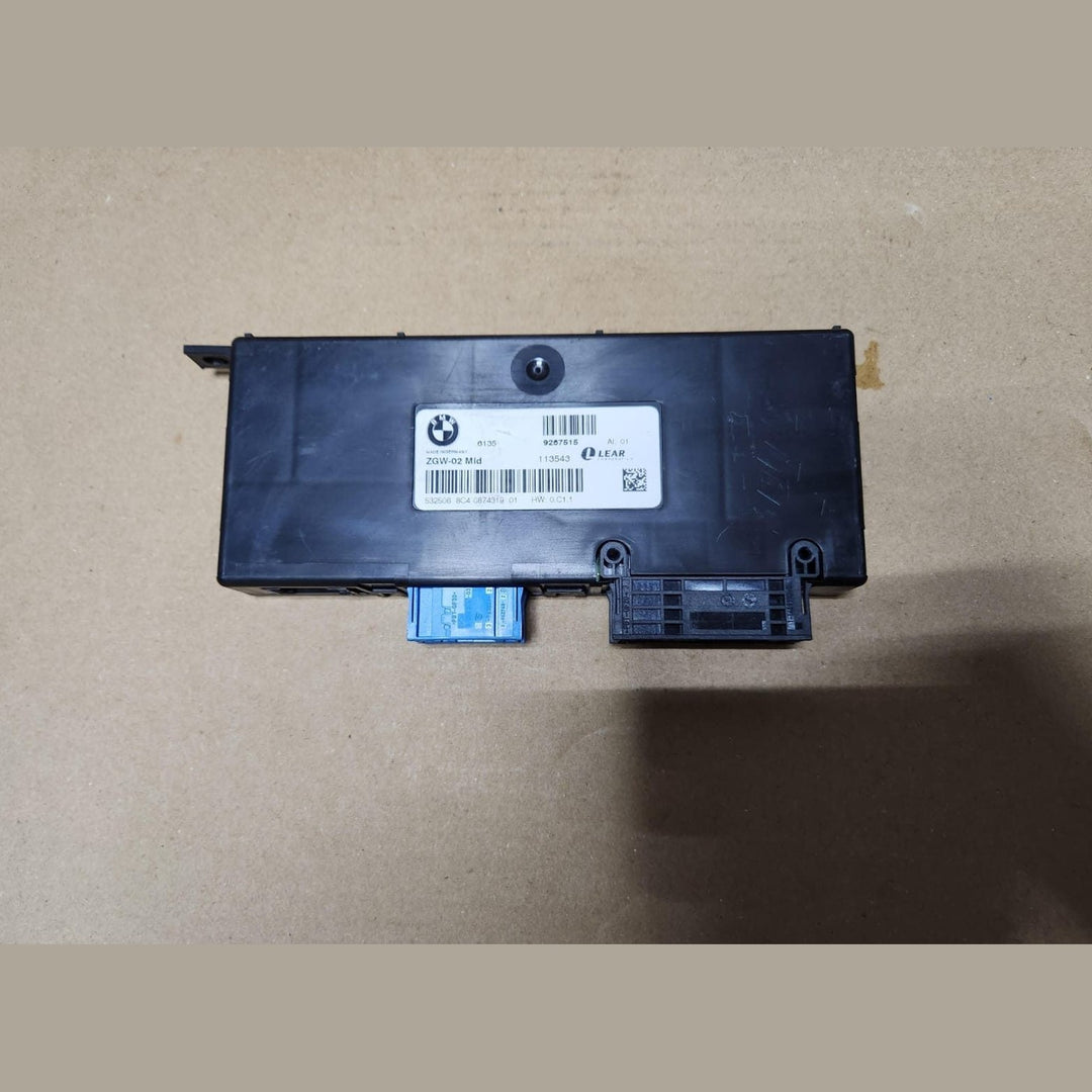 2011-2016 BMW 528i Central Gateway Control Module 9267515.5 Series F10 F11