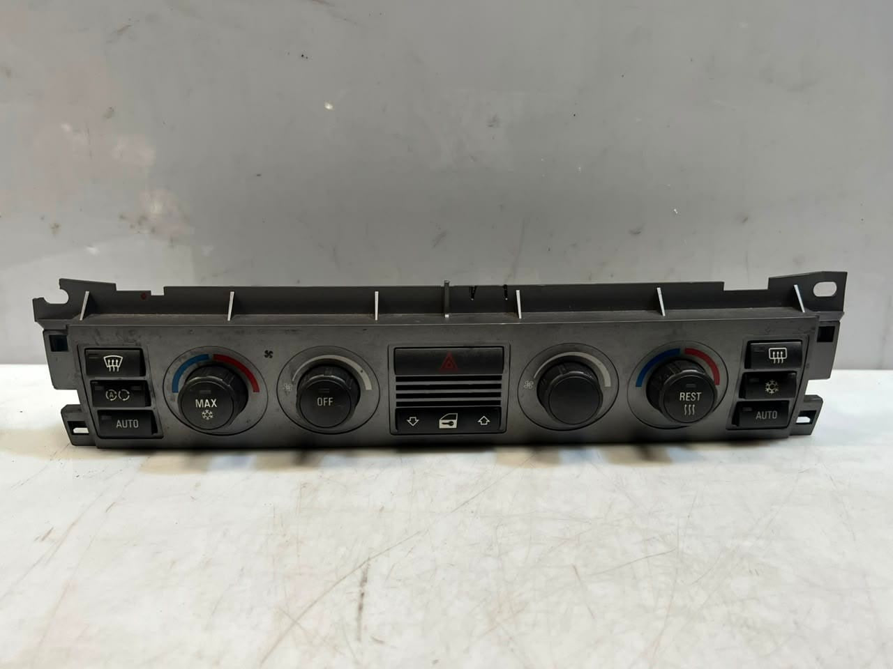 2003 BMW 745i E65 E66 E67 AIR CONDITIONING Climate Control Unit 6932149 OEM