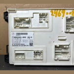 Load image into Gallery viewer, Mercedes W246 CLA B-Class Front SAM Body Control Module Unit A246 9008510 OEM