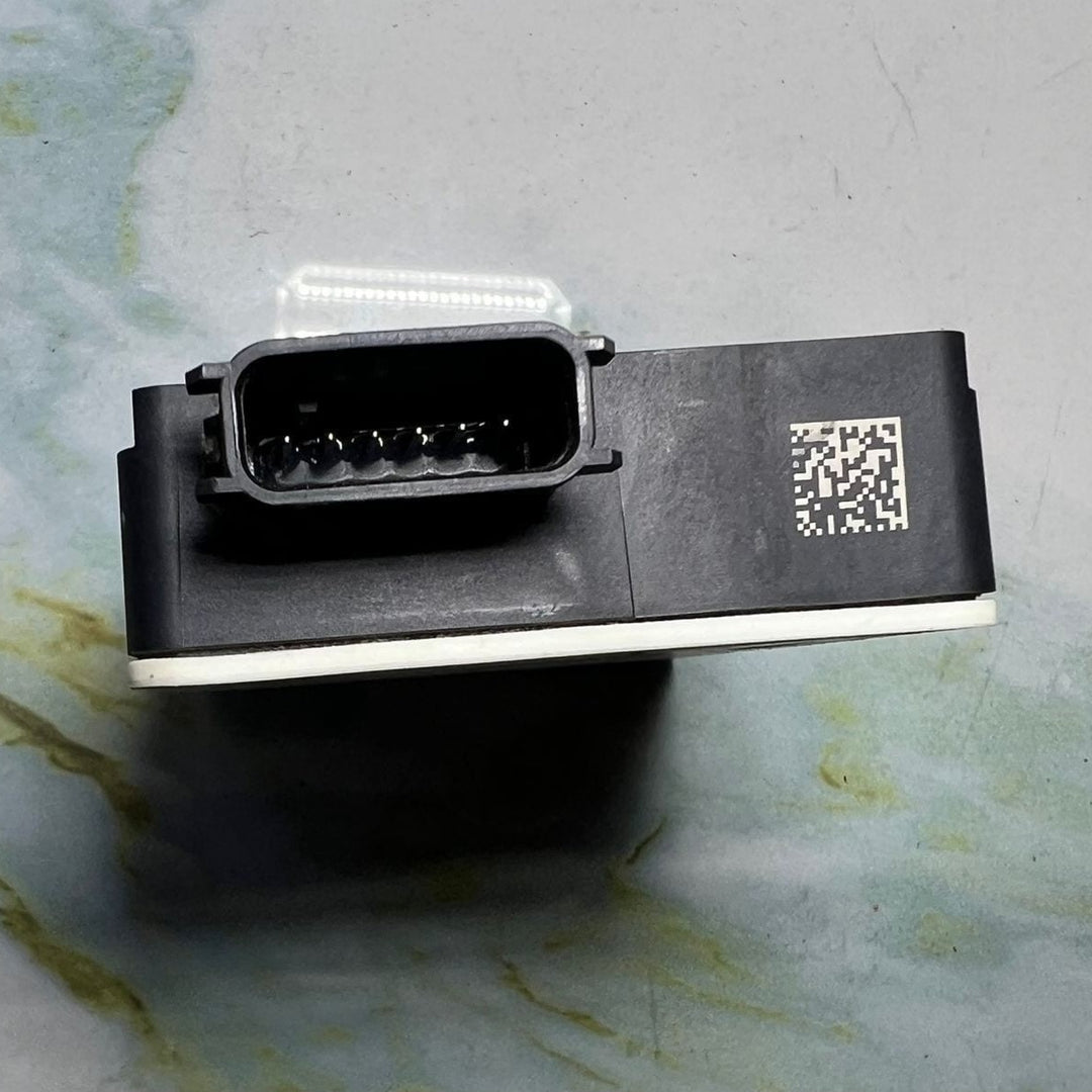 Mercedes-Benz S-Class Radar Sensor A0009051912 W177, C217, W222, C238 