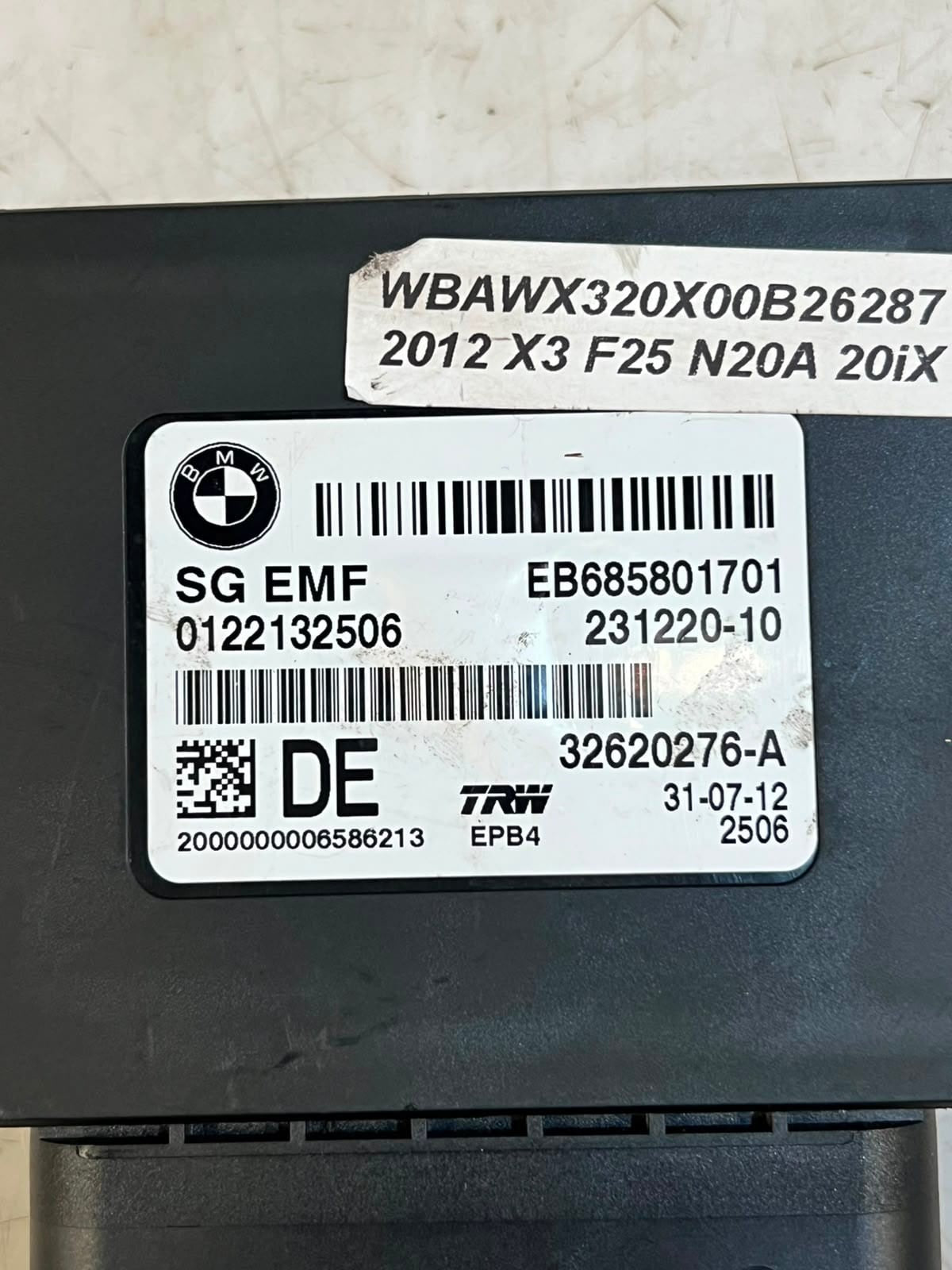 BMW 5 Series F10 F11 F12 F13 F25 F26 650i Parking Brake Control Module 6858017