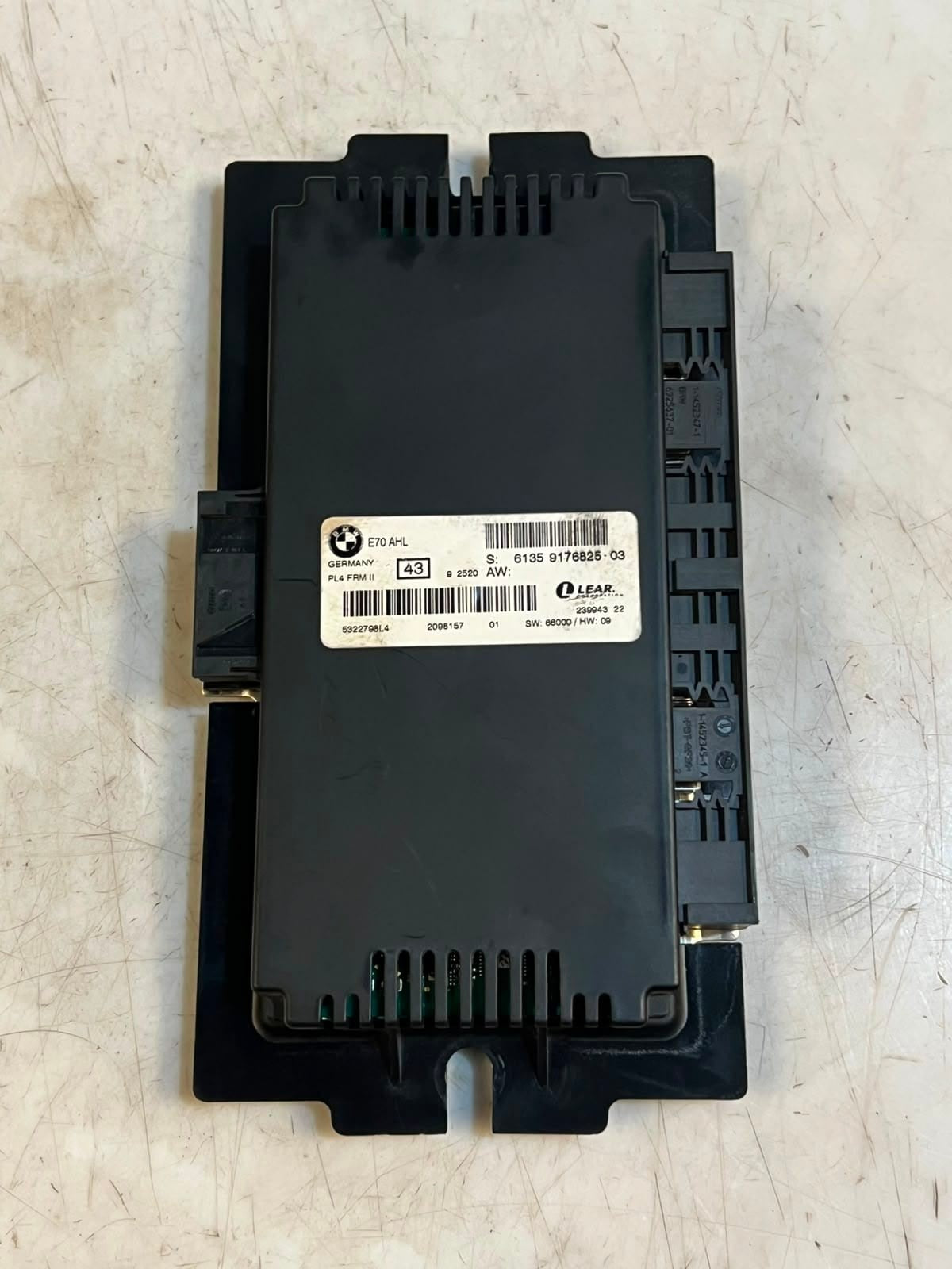 2007-2014 BMW X5 E70 X6 E71 FRM2 Footwell Light Control Module 9176825 OEM