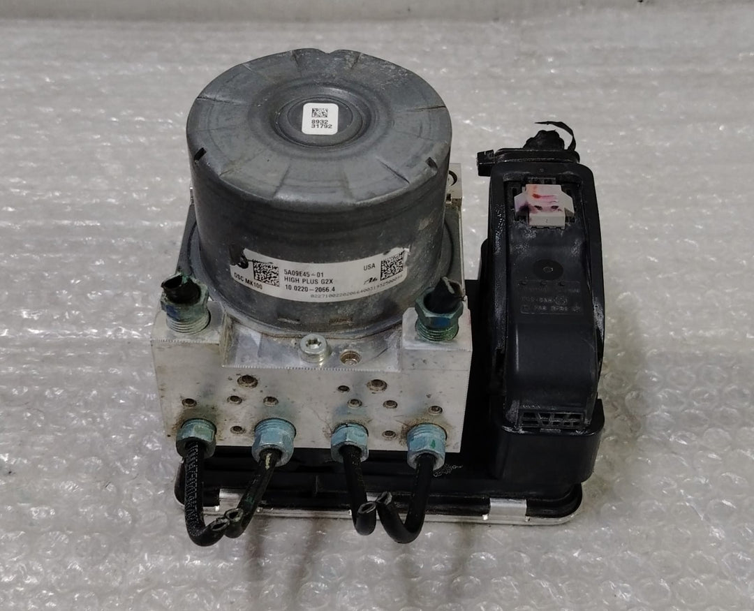 OEM BMW 3 SERIES G20 G21 ABS PUMP CONTROL MODULE 5A09E45 5A09E46