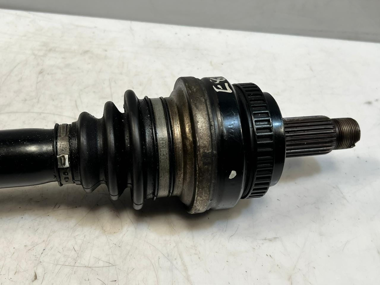 BMW 3' Z4 E89 N54 35i sDrive Rear Left Suspension Axle Shaft 7587791 RHD OEM