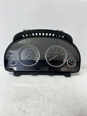 2010-2017 BMW X3 F10, F11, F15, F25 SPEEDOMETER Instrument Cluster 6844006 OEM