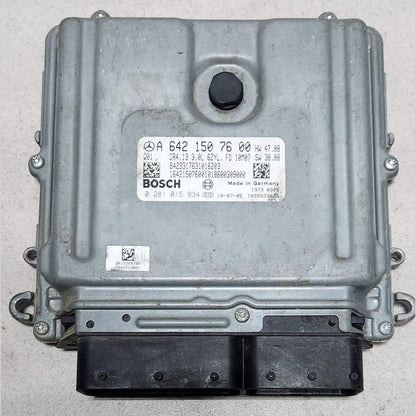 Benz Engine Control Unit A6421507600 320 CDI 350 CDI 3.0L 6 ZYL DIESEL ECU