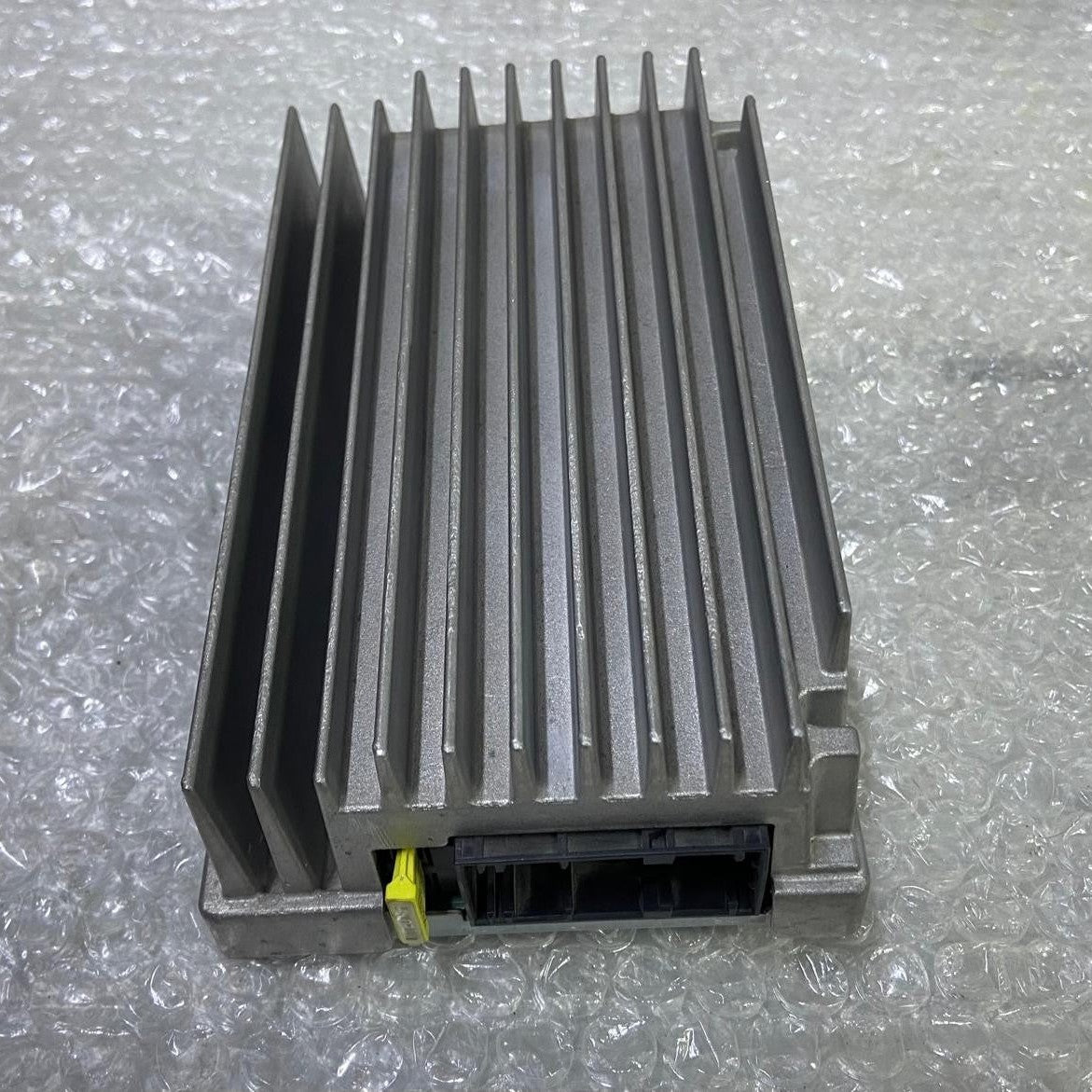 OEM BMW X5 X6 Z4 E70 E71 E89 AMPLIFIER HIFI SYSTEM PL6 AMP AUDIO RADIO 9197002