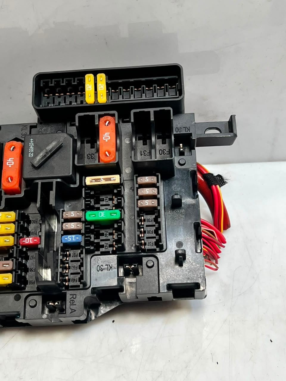2025-2026 BMW 1' F40 M235 xDrive Gran Coupe Power Distribution Fuse Box 9270355