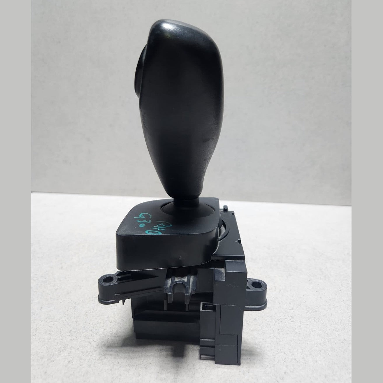 2018-2019 BMW 530e Automatic Gear Selector Shifter 7947692 5 Series G30 G31 RHD
