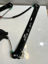 2004-2007 BMW X3 E83 Front RIGHT Door Window Regulator With Motor 7083011 OEM