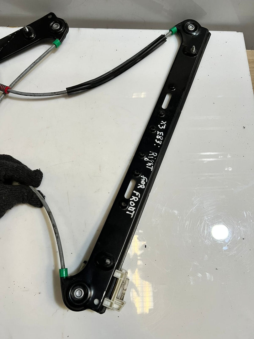 2004-2007 BMW X3 E83 Front RIGHT Door Window Regulator With Motor 7083011 OEM