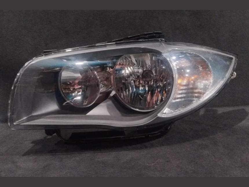 BMW 1 SERIES E81 E82 E87 E88  LEFT SIDE  HEADLIGHT LAMP  -7249651