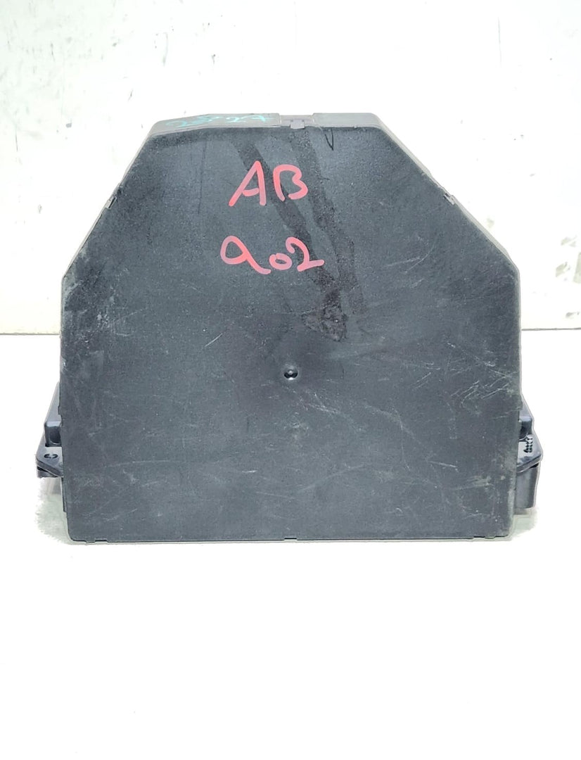 2010-2016 Mercedes-Benz E-Class Front SAM Module Relay Fuse Box A2129002827