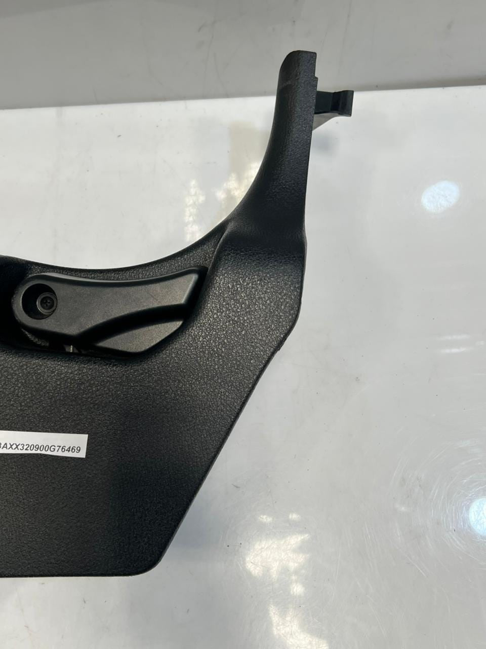 2011-2013 BMW X3 F25 and X4 F26 RIGHT Front Sill Trim Cover 9175046 OEM