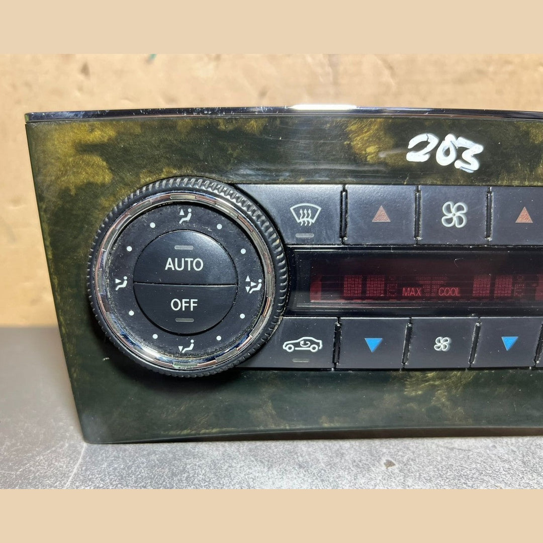 03-06 Mercedes W203 C-Class A/C Heater Climate Control Panel A203 8304385 OEM