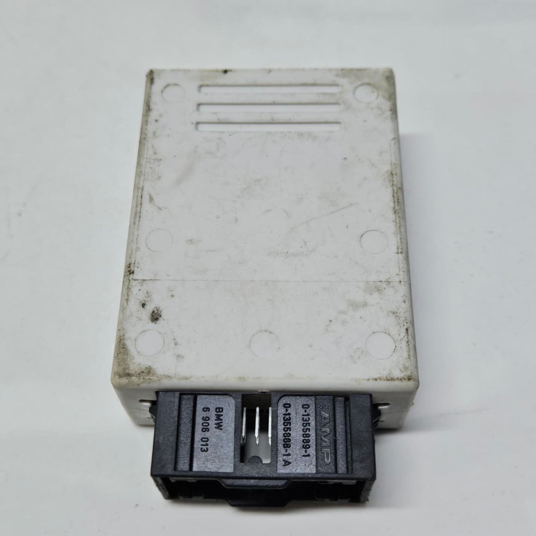 BMW G30, G31, G32, Steering Column Control Module 6899231 BMW F90, G30, G31, G32