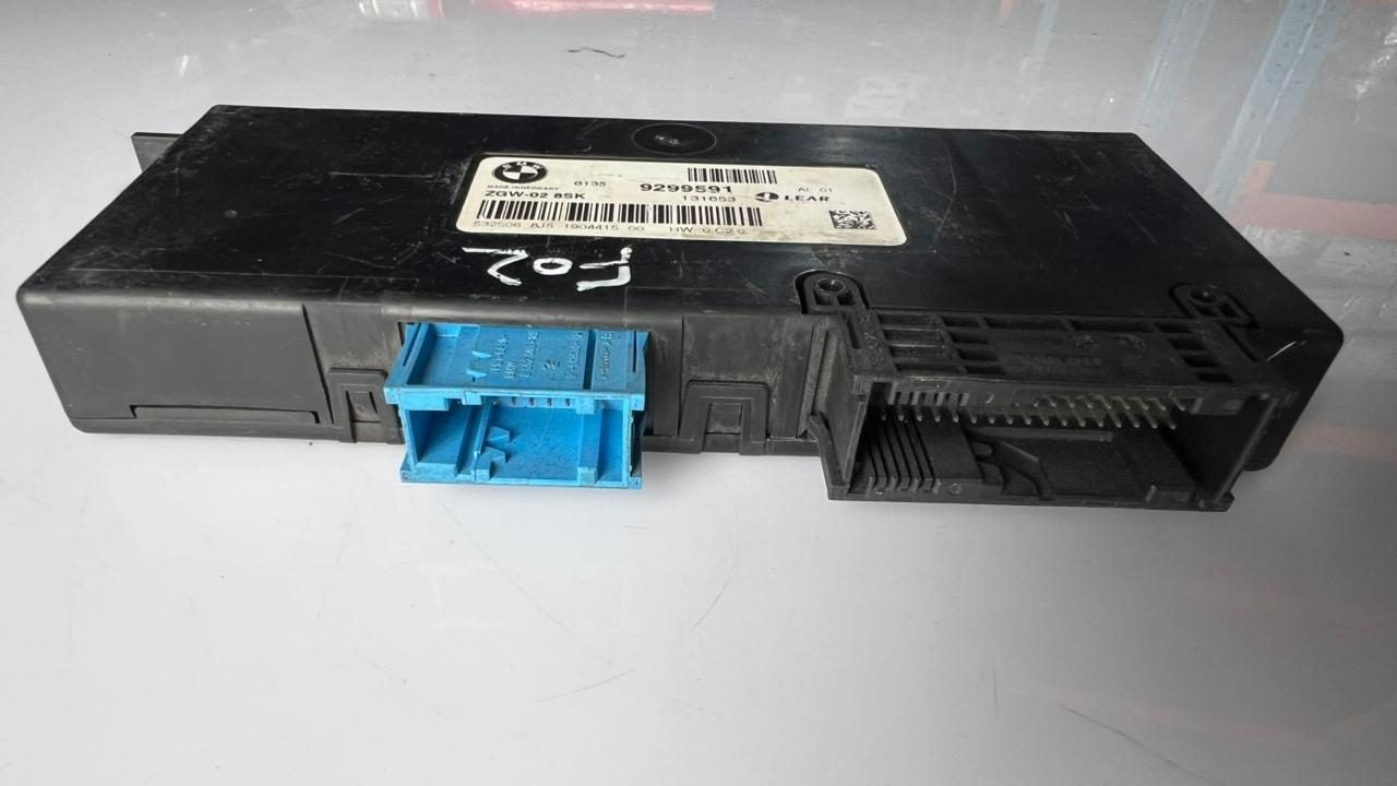 2013-2015 BMW 750i Central Gateway Module 9299591 F01, F02, F03, F06, F07, F10, 