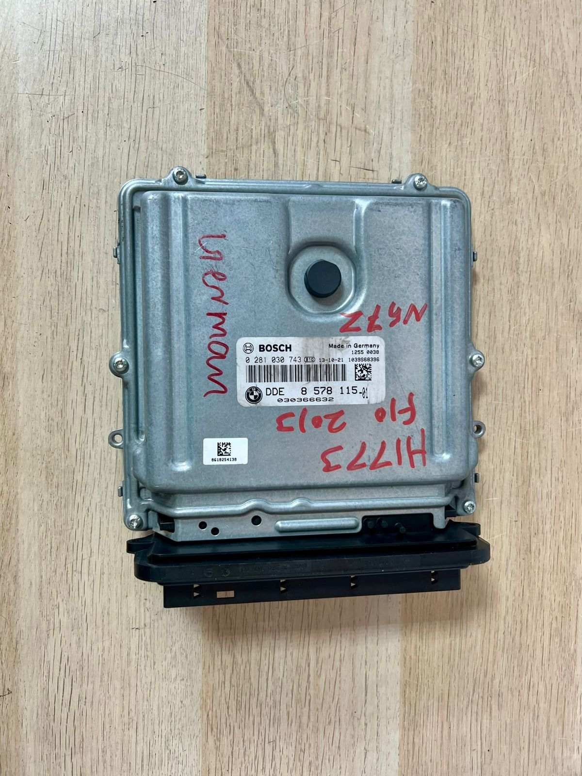 2013 BMW F10 F11 535d F13 640d N57Z 313HP ECU Engine control unit DDE 8578115