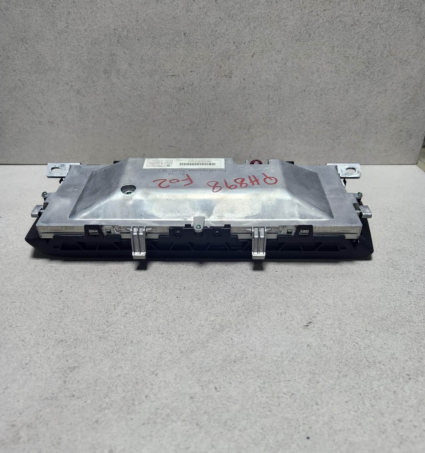 BMW Central Information Display Screen Monitor 9284970 7 Series F01 F02 LCI