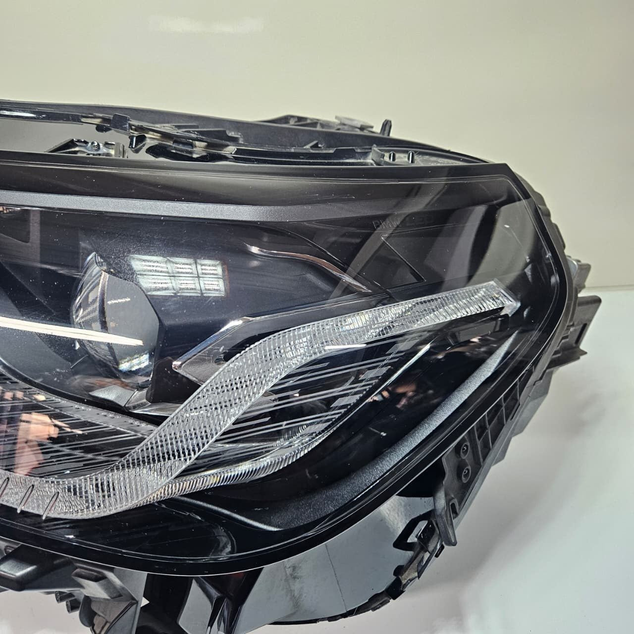 2023-25 BMW  2 Series G42 M2 M240i LCI LED Headlight 8083637 ECE LEFT SIDE