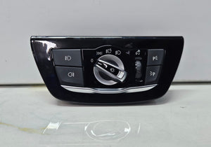 BMW 5 Series G30 G31 F90 Headlight Switch 6841883 OEM