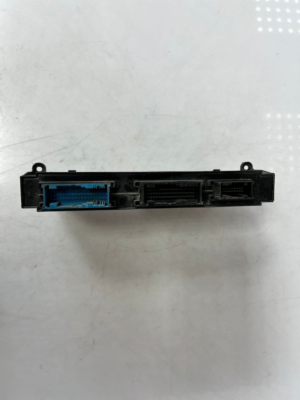 2011-2016 BMW F10 F11 5 Serie 535i Body Control Module BCM 9244393 OEM