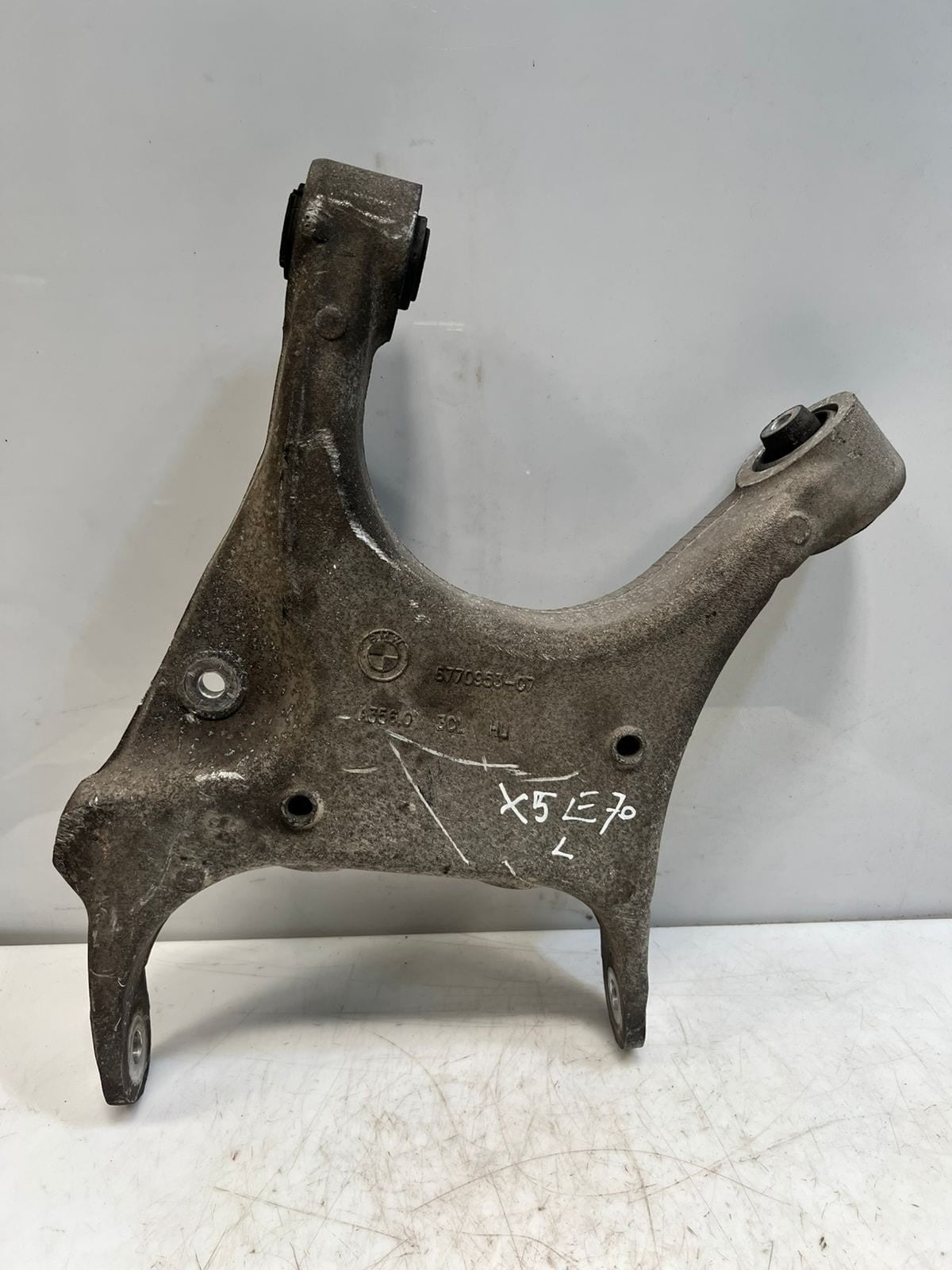 2007-2013 BMW X5 E70, X6 F16, and X6M F86 Rear Upper Control Arm 6770953 OEM